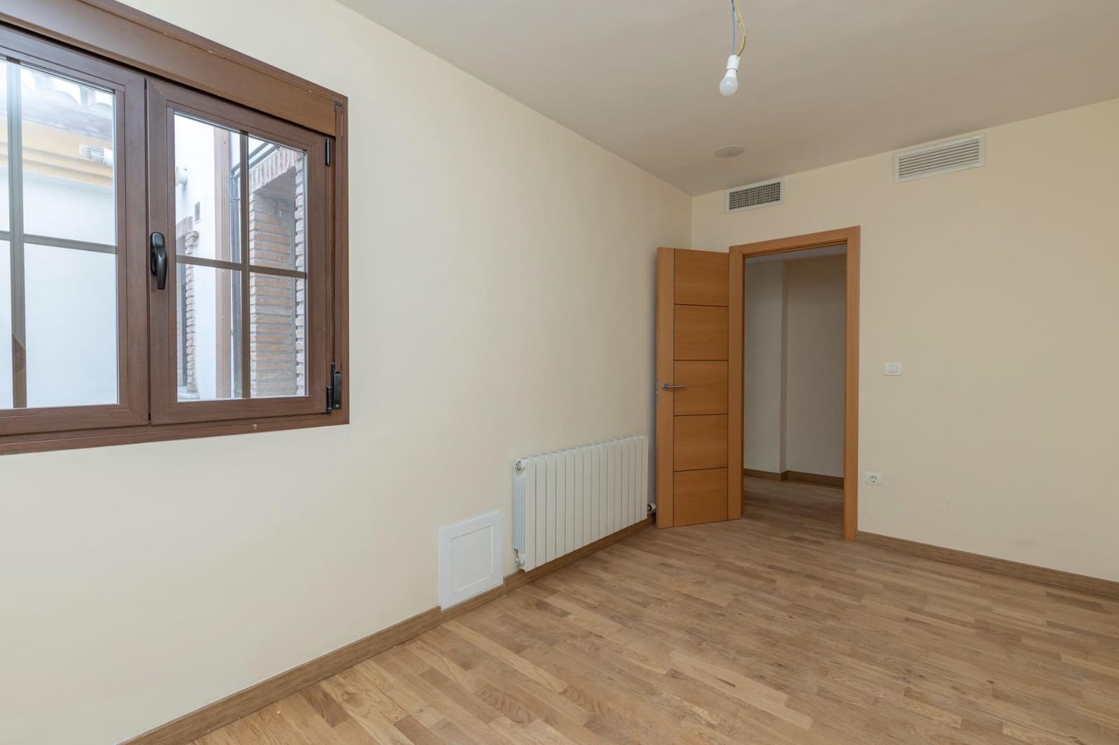 3 soveværelse Lejlighed til salg i La Zubia - € 180.000 (Ref: 9452328)