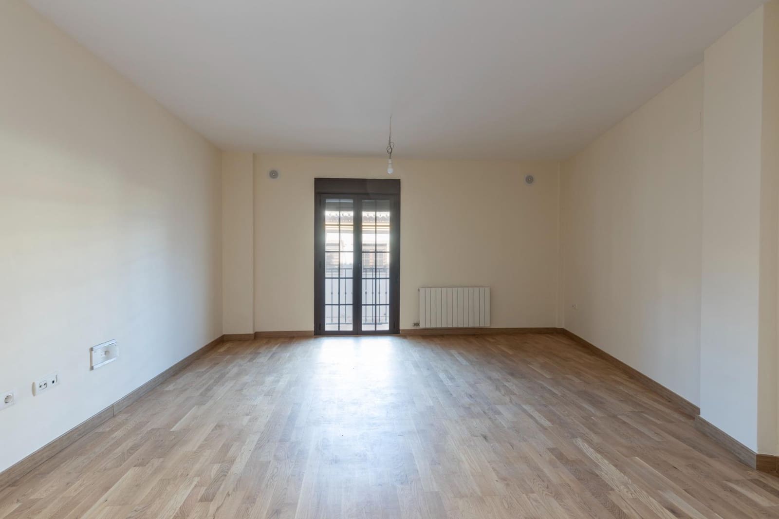 3 soveværelse Lejlighed til salg i La Zubia - € 180.000 (Ref: 9452328)