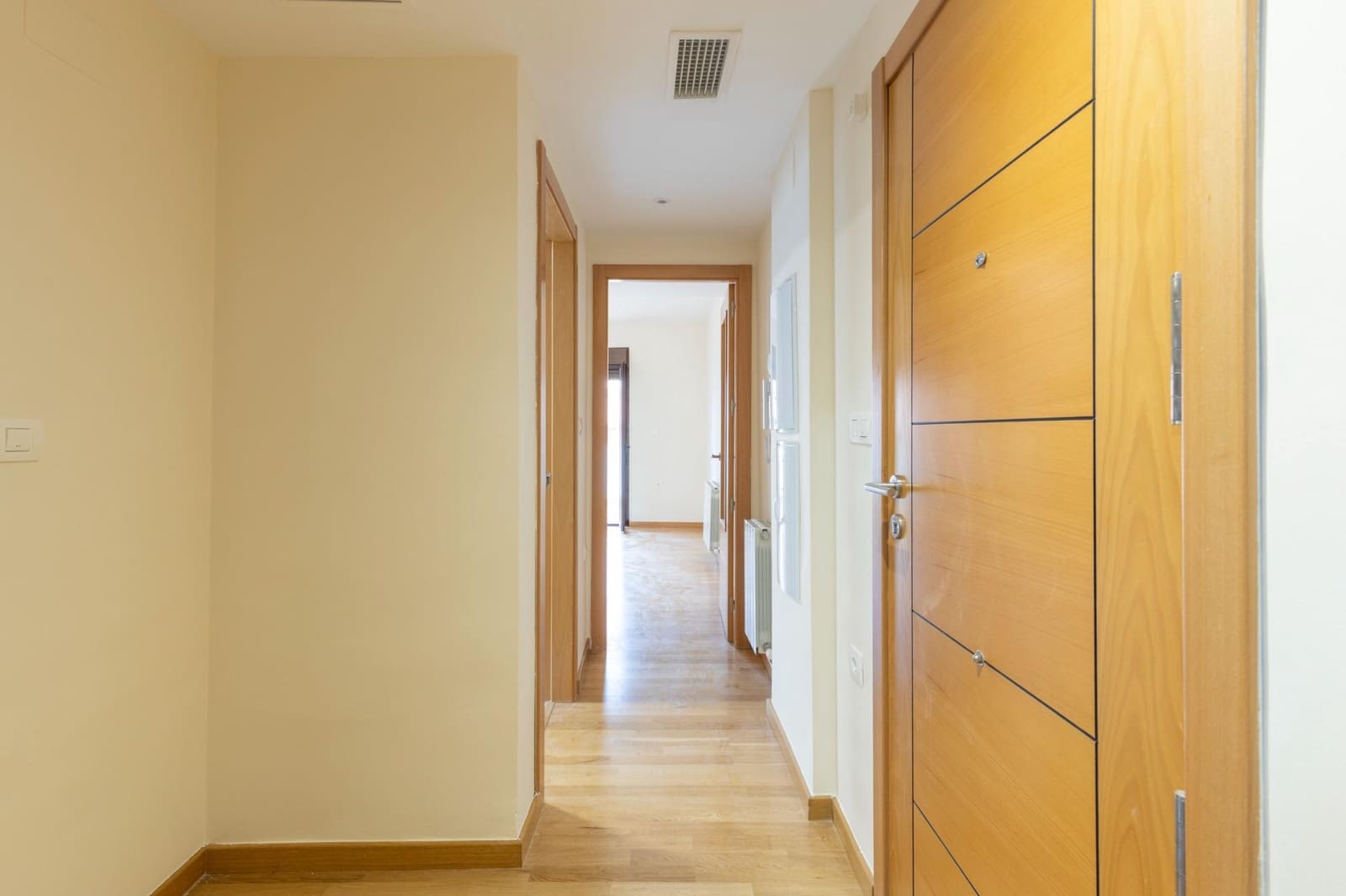 2 soveværelse Penthouse til salg i La Zubia - € 150.000 (Ref: 9452329)