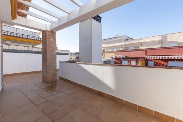 2 makuuhuone Kattohuoneisto myytävänä paikassa La Zubia - 150 000 € (Ref: 9452329)