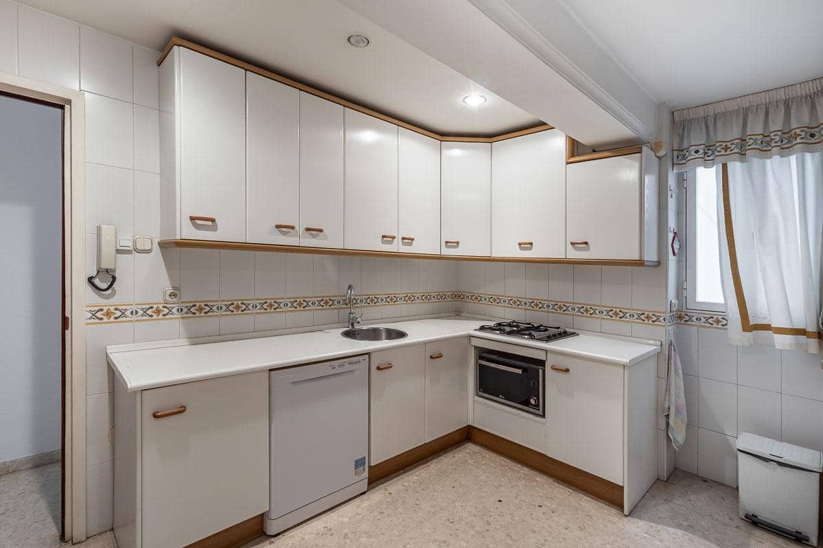 5 soverom Leilighet til salgs i Granada by - € 420 000 (Ref: 9452330)