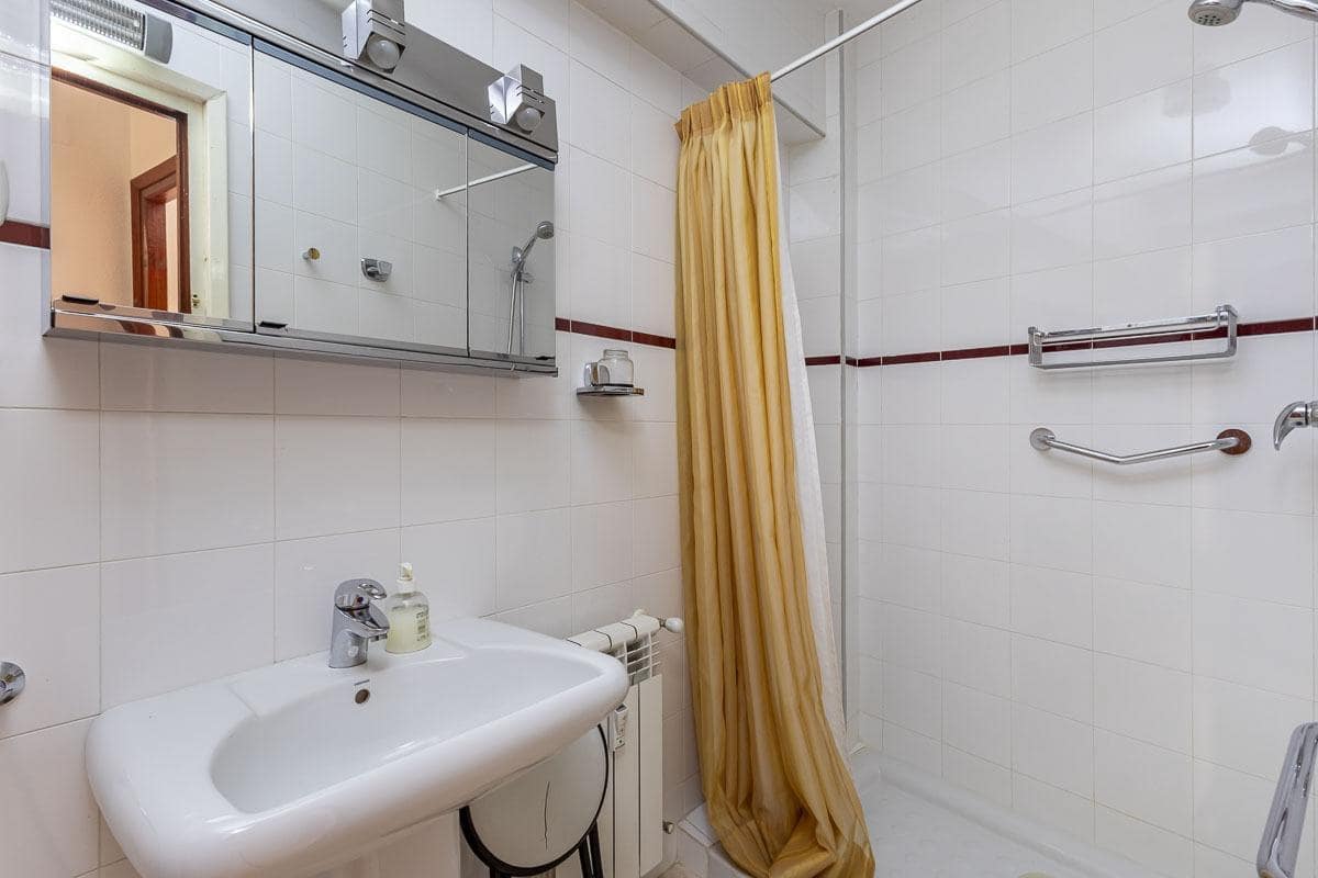 5 soverom Leilighet til salgs i Granada by - € 420 000 (Ref: 9452330)