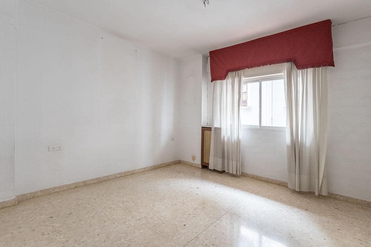 5 soverom Leilighet til salgs i Granada by - € 420 000 (Ref: 9452330)