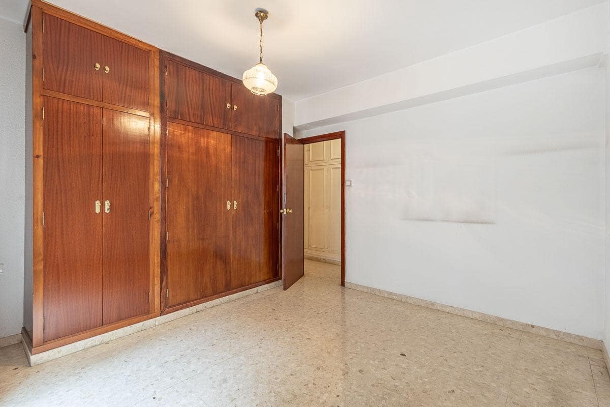 5 soverom Leilighet til salgs i Granada by - € 420 000 (Ref: 9452330)
