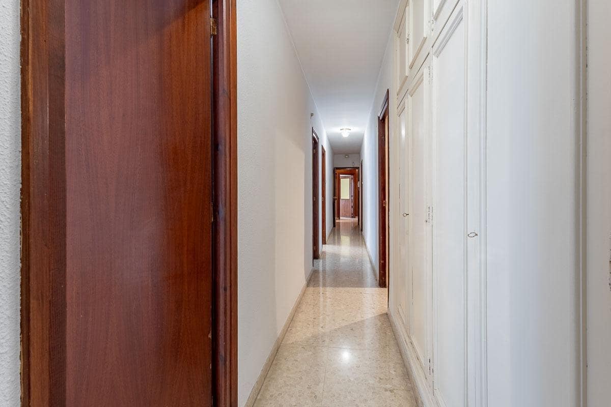 5 soverom Leilighet til salgs i Granada by - € 420 000 (Ref: 9452330)