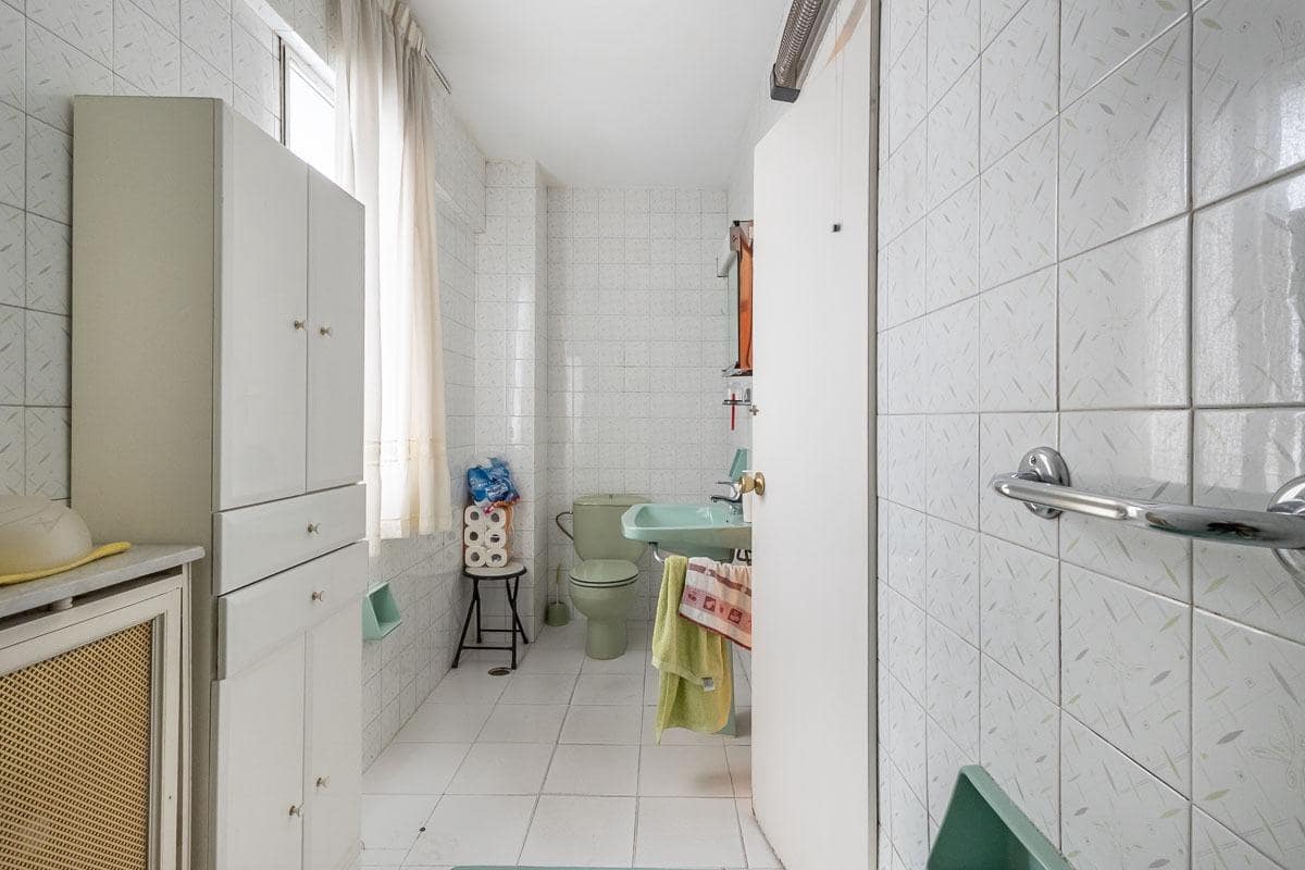 5 soverom Leilighet til salgs i Granada by - € 420 000 (Ref: 9452330)