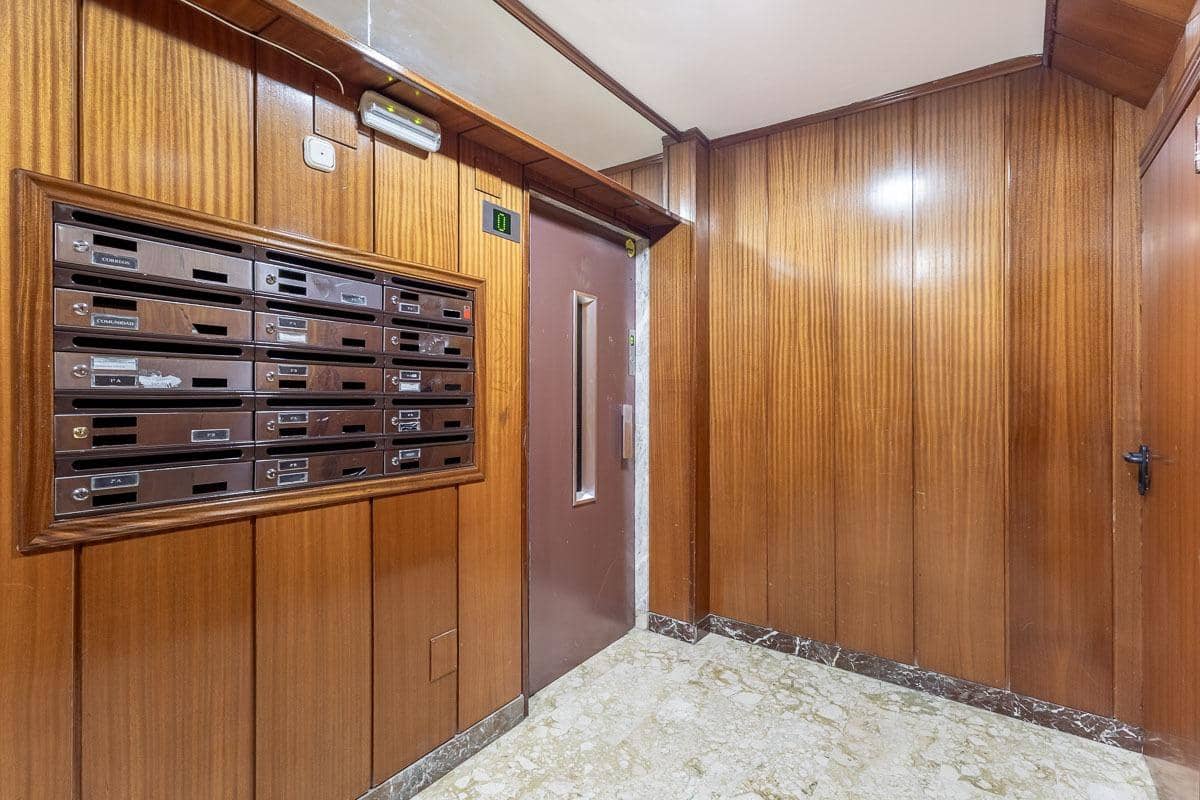 5 soverom Leilighet til salgs i Granada by - € 420 000 (Ref: 9452330)