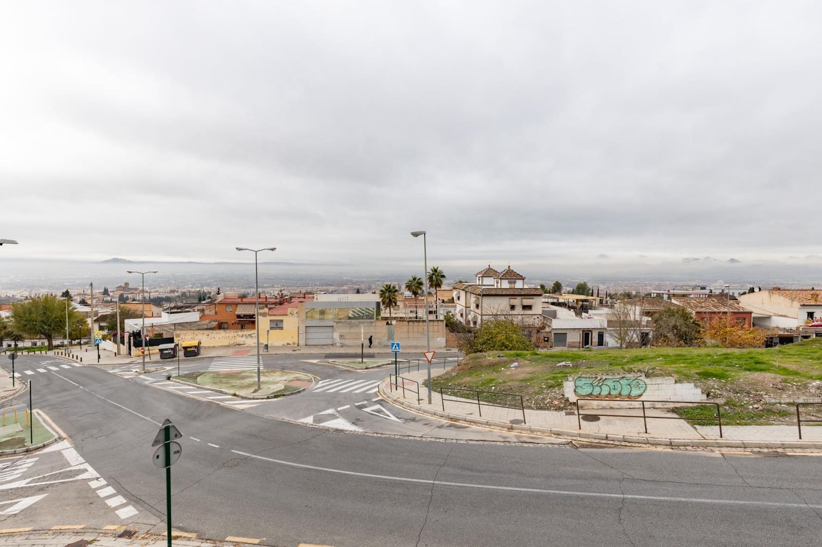 3 bedroom Terraced Villa for sale in Granada city with pool garage - € 339,000 (Ref: 9452331)