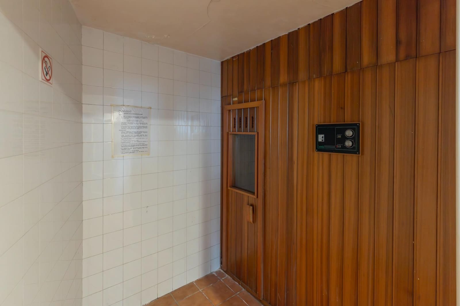 3 bedroom Terraced Villa for sale in Granada city with pool garage - € 339,000 (Ref: 9452331)