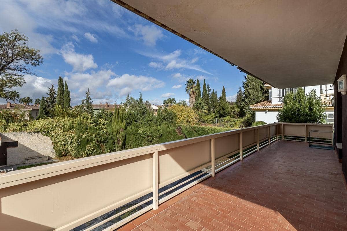 3 slaapkamer Finca/Landhuis te koop in Cajar met zwembad garage - € 435.000 (Ref: 9452332)