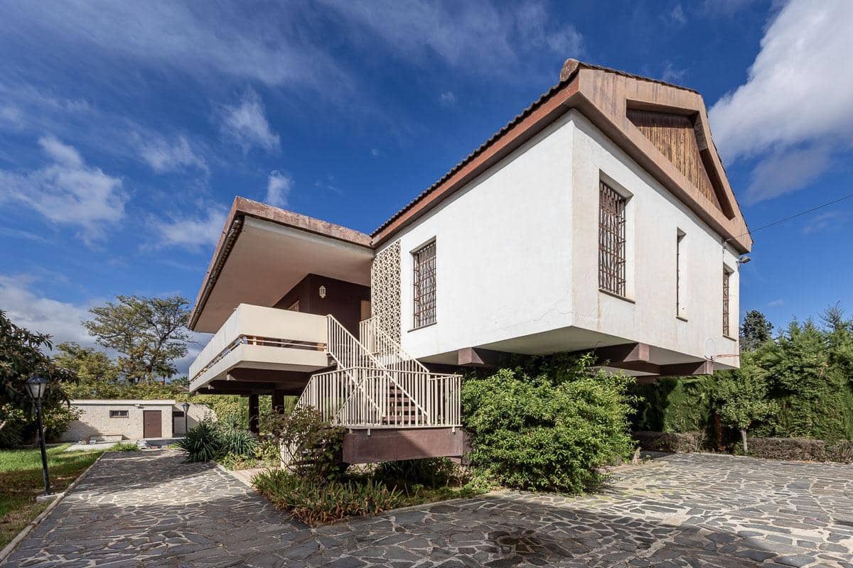 3 slaapkamer Finca/Landhuis te koop in Cajar met zwembad garage - € 435.000 (Ref: 9452332)