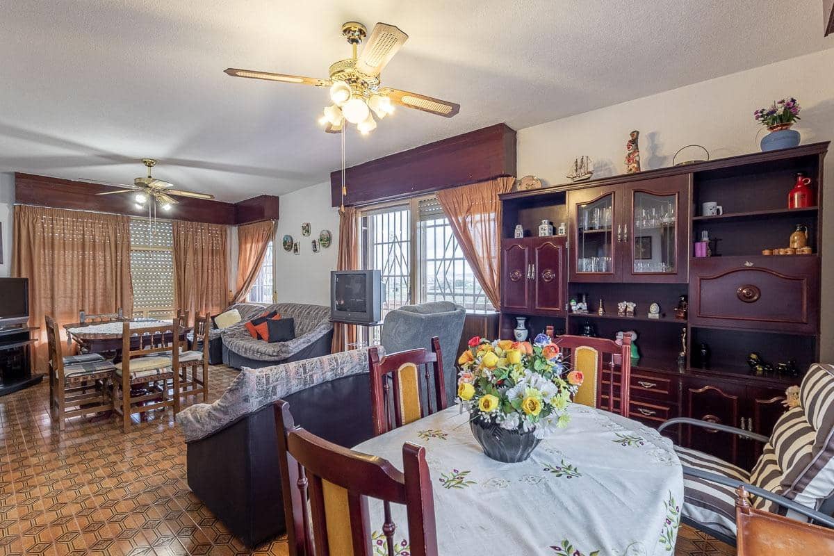 3 slaapkamer Finca/Landhuis te koop in Cajar met zwembad garage - € 435.000 (Ref: 9452332)