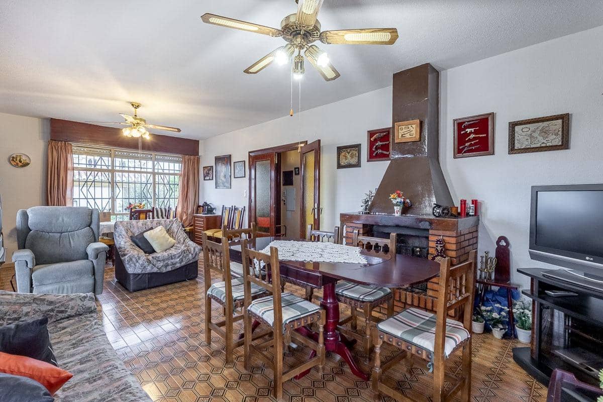 3 slaapkamer Finca/Landhuis te koop in Cajar met zwembad garage - € 435.000 (Ref: 9452332)