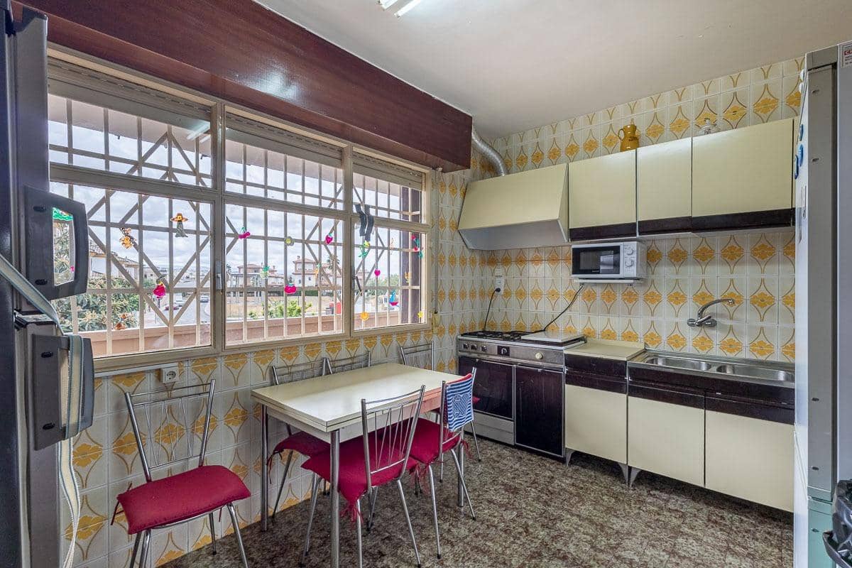 3 slaapkamer Finca/Landhuis te koop in Cajar met zwembad garage - € 435.000 (Ref: 9452332)