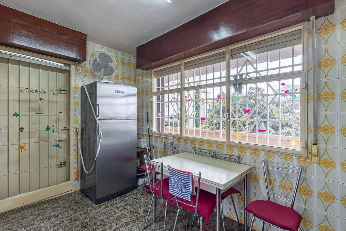 3 slaapkamer Finca/Landhuis te koop in Cajar met zwembad garage - € 435.000 (Ref: 9452332)