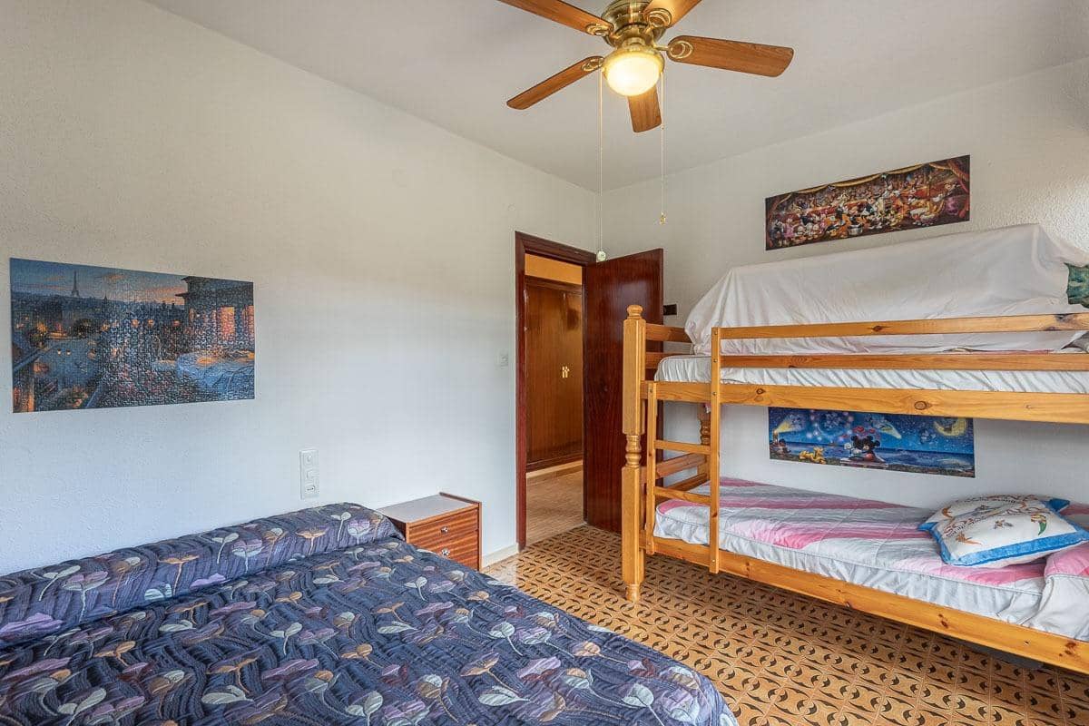 3 slaapkamer Finca/Landhuis te koop in Cajar met zwembad garage - € 435.000 (Ref: 9452332)