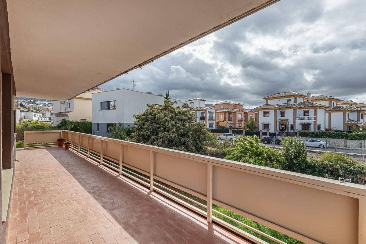 3 slaapkamer Finca/Landhuis te koop in Cajar met zwembad garage - € 435.000 (Ref: 9452332)