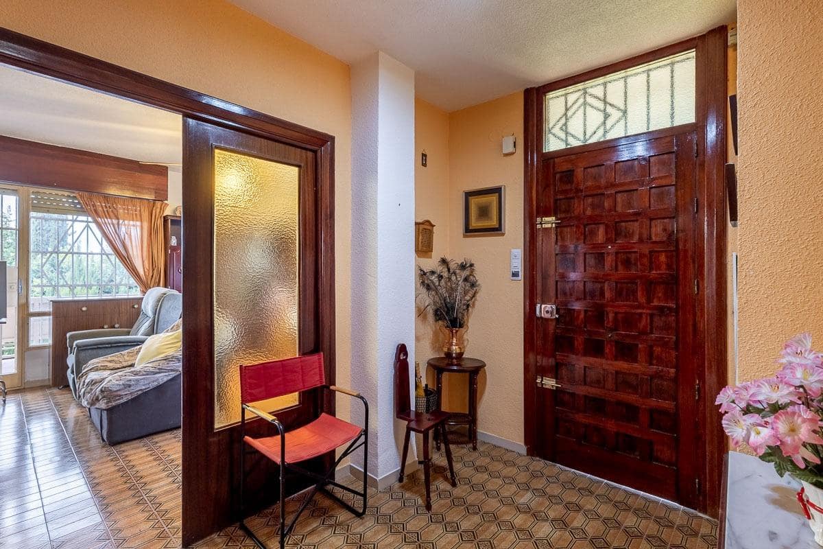 3 slaapkamer Finca/Landhuis te koop in Cajar met zwembad garage - € 435.000 (Ref: 9452332)