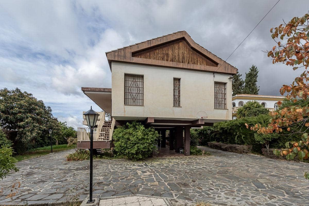 3 slaapkamer Finca/Landhuis te koop in Cajar met zwembad garage - € 435.000 (Ref: 9452332)