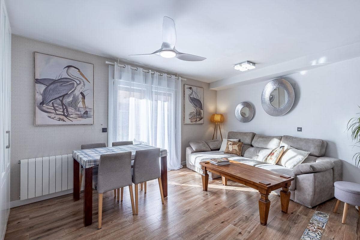 3 makuuhuone Huoneisto myytävänä paikassa Churriana de la Vega mukana 
autotalli - 209 000 € (Ref: 9456530)