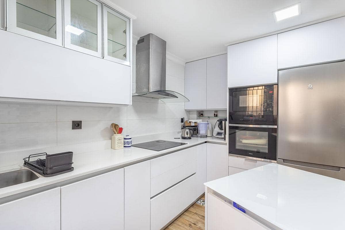 3 makuuhuone Huoneisto myytävänä paikassa Churriana de la Vega mukana 
autotalli - 209 000 € (Ref: 9456530)