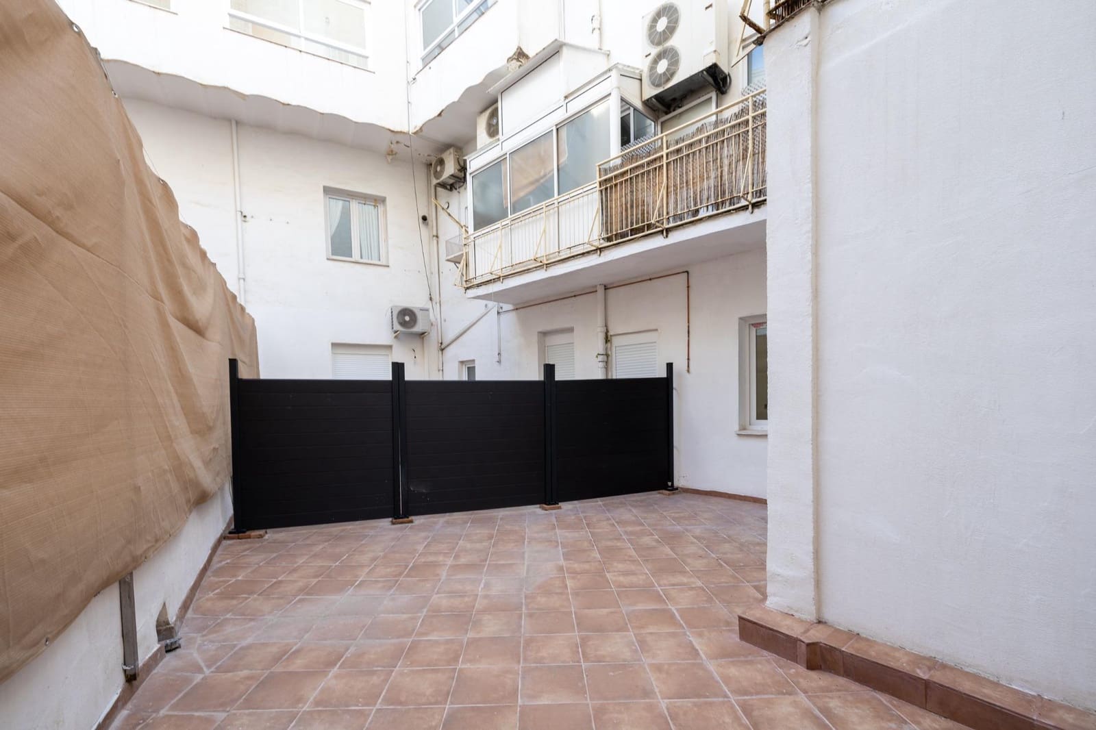 2 makuuhuone Asunto myytävänä paikassa Granada kaupunki - 375 000 € (Ref: 9456532)