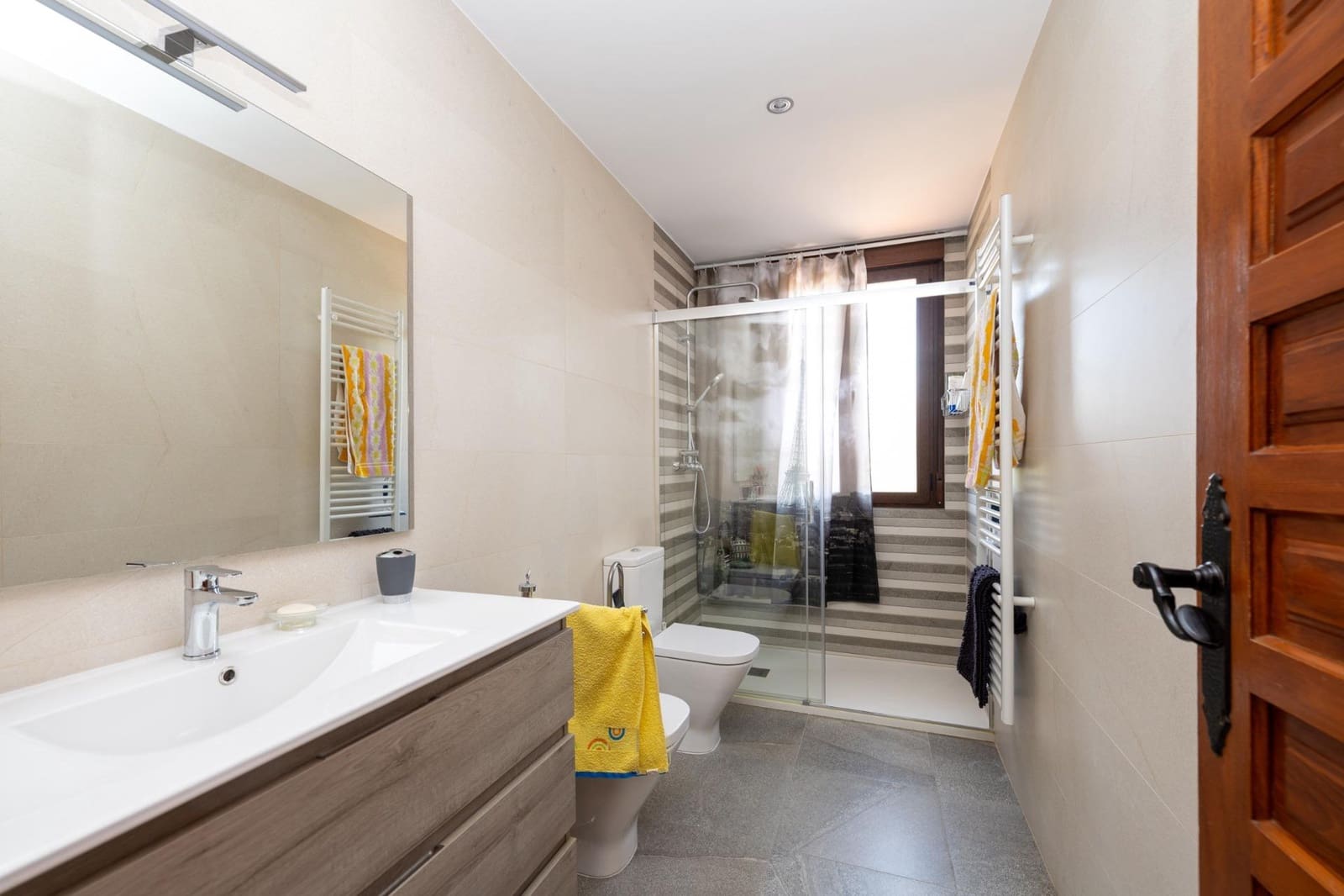 5 bedroom Villa for sale in Ogijares - € 429,900 (Ref: 9465717)