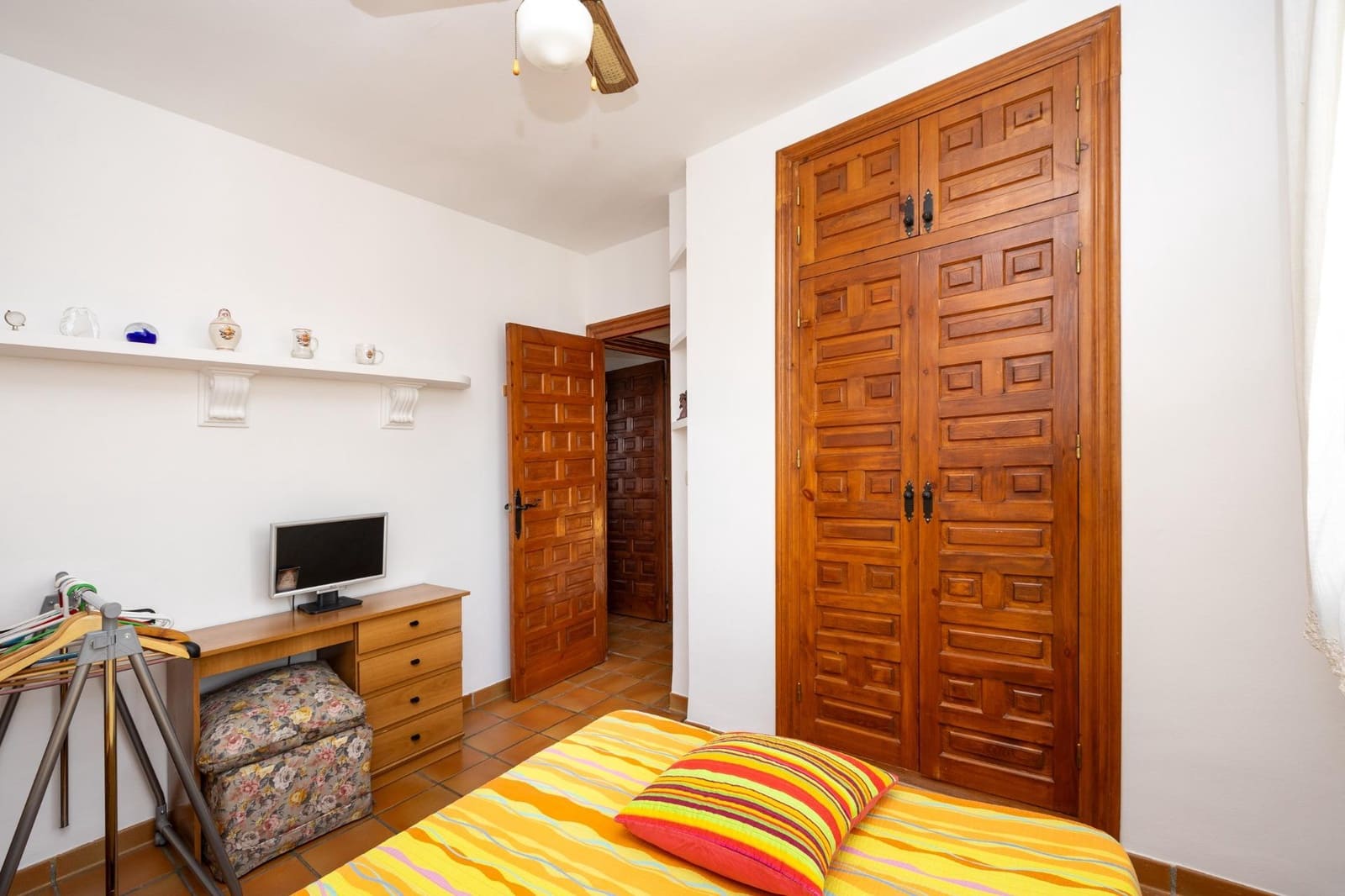 5 bedroom Villa for sale in Ogijares - € 429,900 (Ref: 9465717)