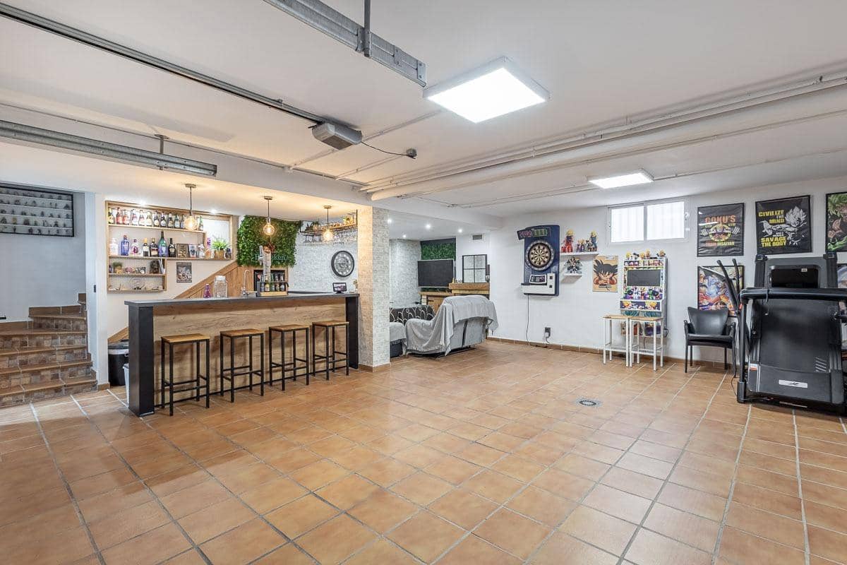 4 sypialnia Dom szeregowy na sprzedaż w Churriana de la Vega z garażem - 375 000 € (Ref: 9470636)