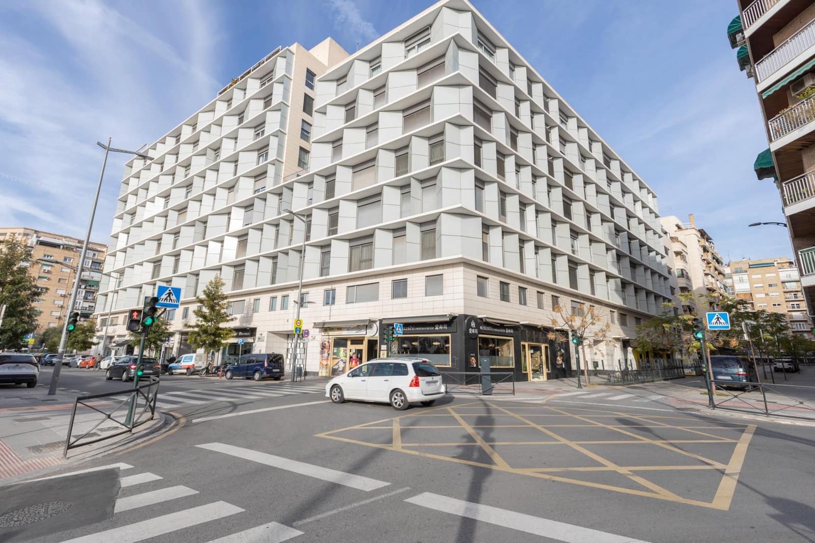 2 Zimmer Wohnung zu verkaufen in Granada Stadt mit Garage - 356.500 € (Ref: 9470638)