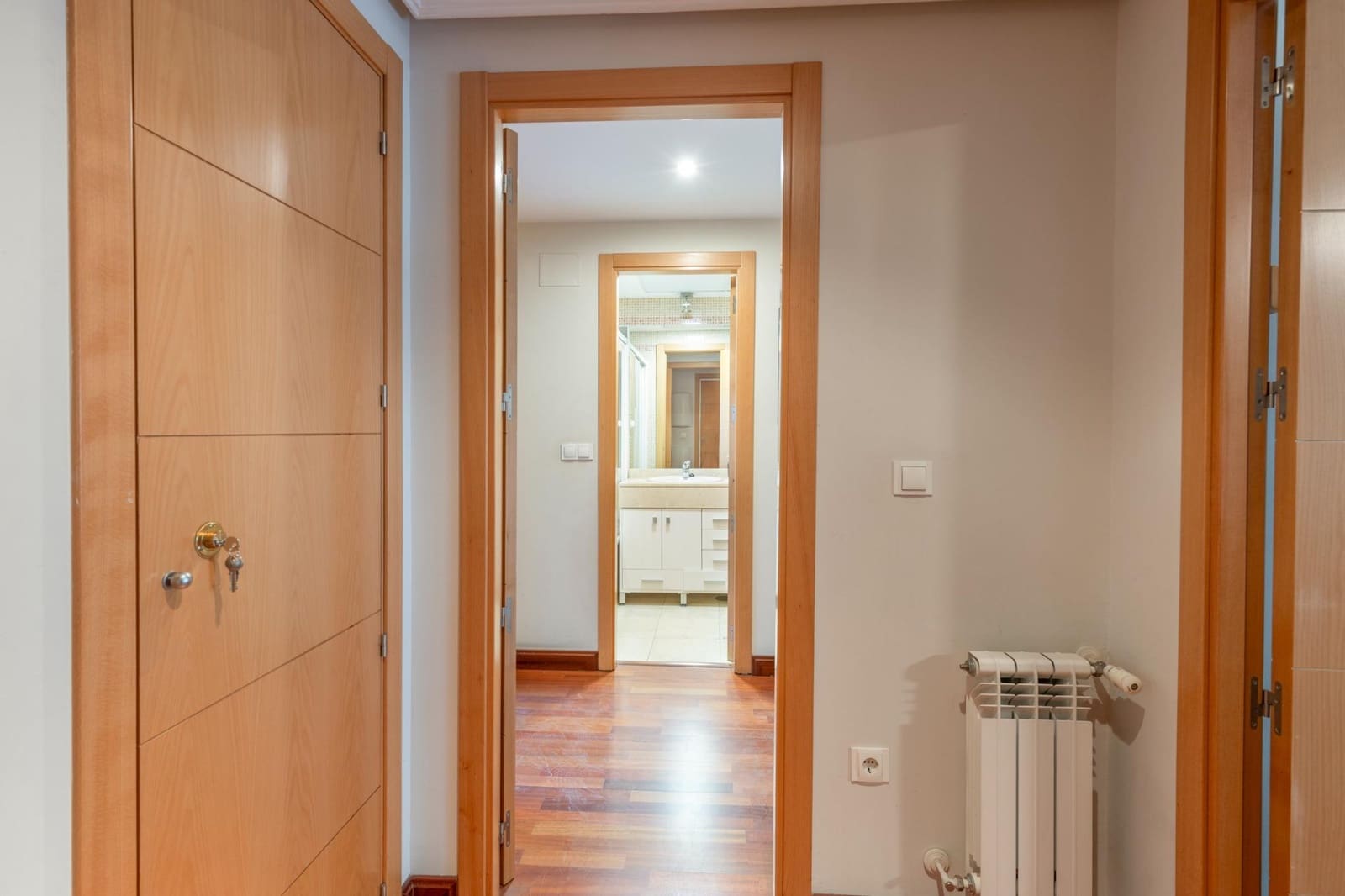 2 Zimmer Wohnung zu verkaufen in Granada Stadt mit Garage - 356.500 € (Ref: 9470638)