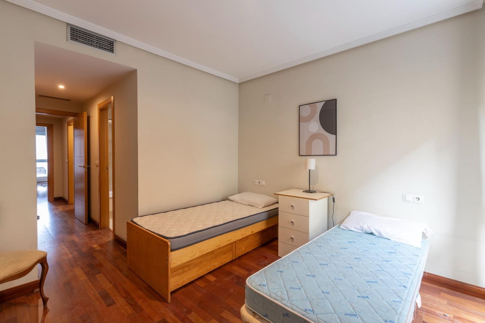 2 Zimmer Wohnung zu verkaufen in Granada Stadt mit Garage - 356.500 € (Ref: 9470638)