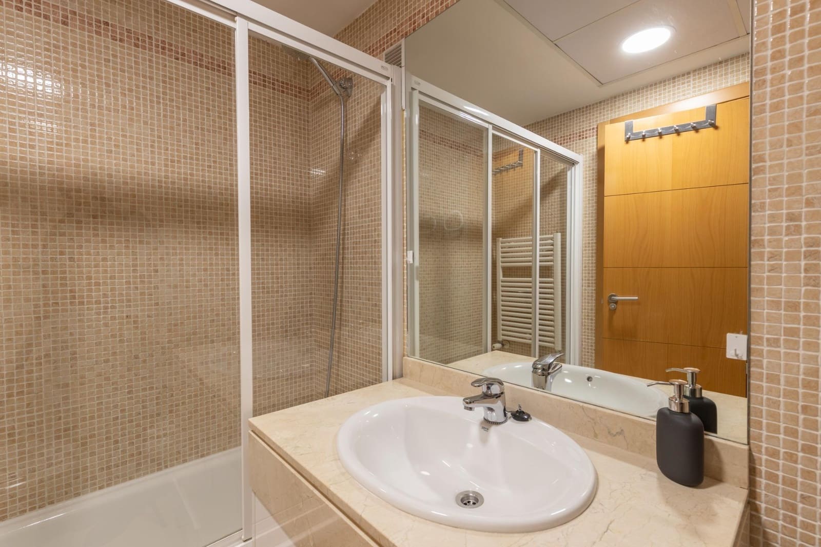 2 Zimmer Wohnung zu verkaufen in Granada Stadt mit Garage - 356.500 € (Ref: 9470638)