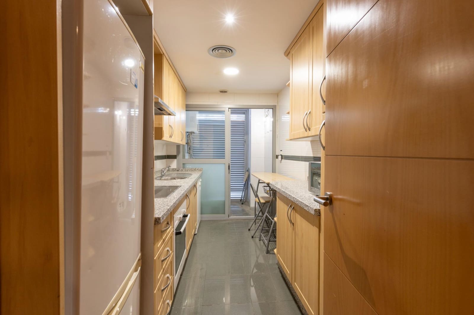 2 Zimmer Wohnung zu verkaufen in Granada Stadt mit Garage - 356.500 € (Ref: 9470638)