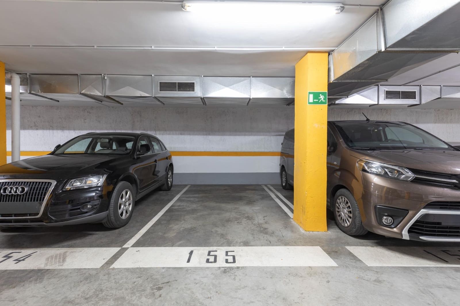 2 Zimmer Wohnung zu verkaufen in Granada Stadt mit Garage - 356.500 € (Ref: 9470638)