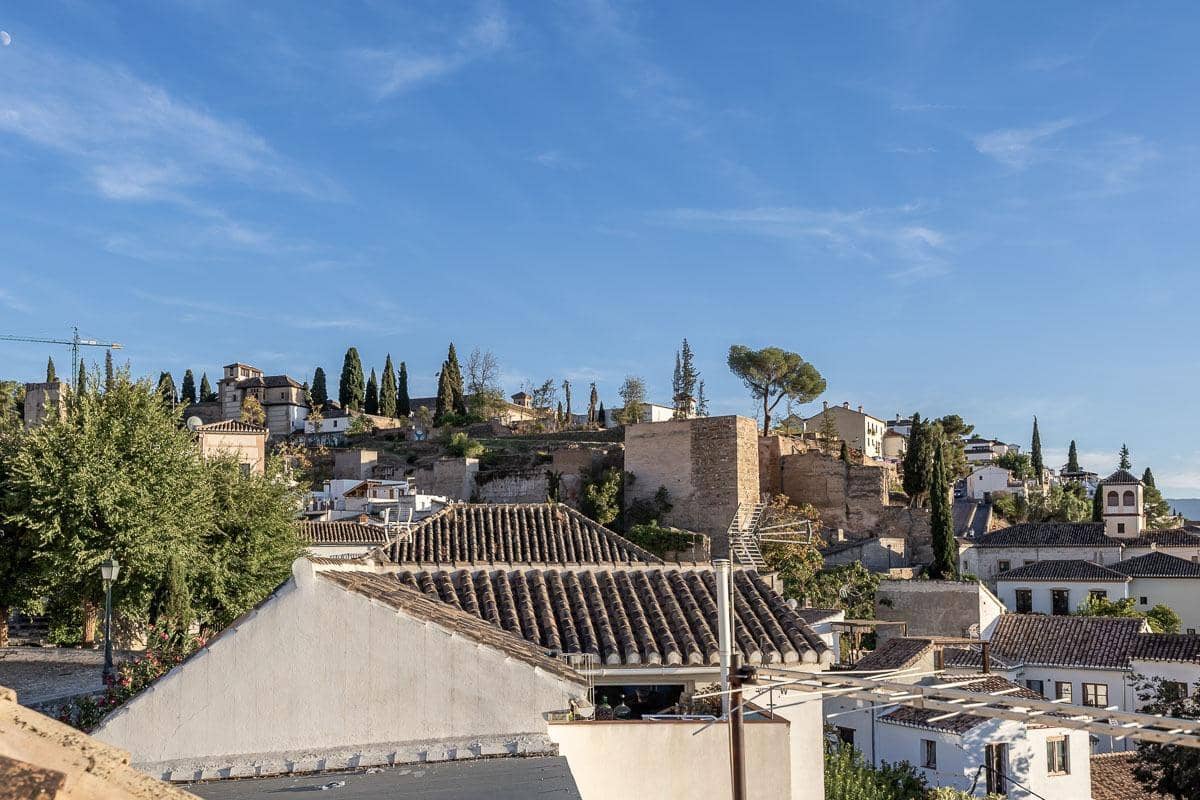 Casa de 7 habitaciones en Granada ciudad en venta con piscina garaje - 1.600.000 € (Ref: 9470640)