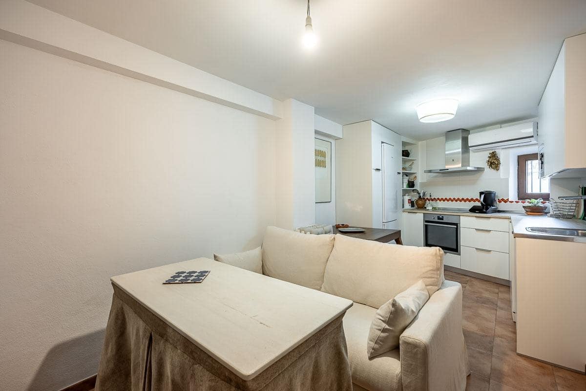 Casa de 7 habitaciones en Granada ciudad en venta con piscina garaje - 1.600.000 € (Ref: 9470640)