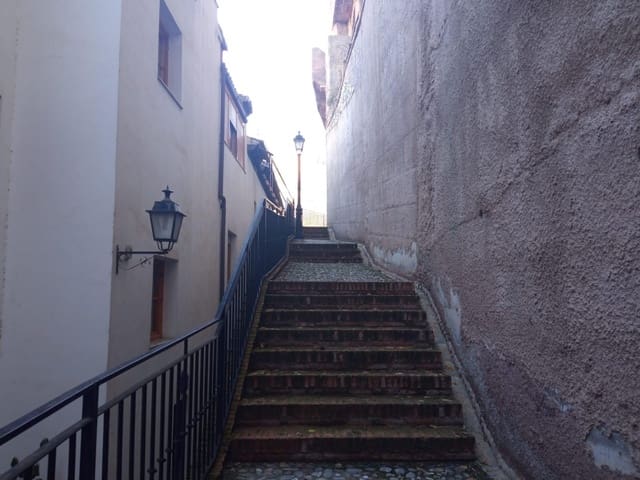 Appartement de 4 chambres à louer à Grenade ville - 1 200 € (Ref: 9473132)