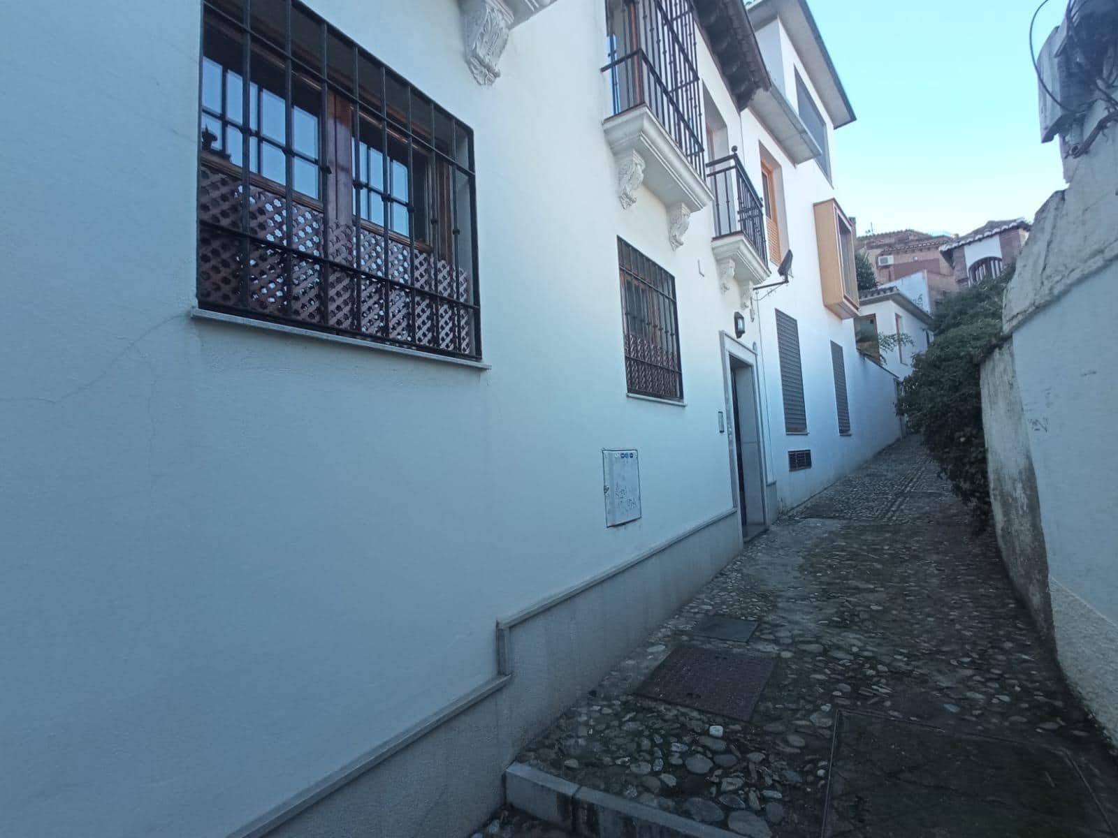 Appartement de 4 chambres à louer à Grenade ville - 1 200 € (Ref: 9473132)