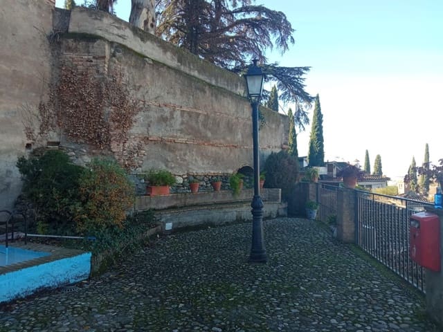 Appartement de 4 chambres à louer à Grenade ville - 1 200 € (Ref: 9473132)