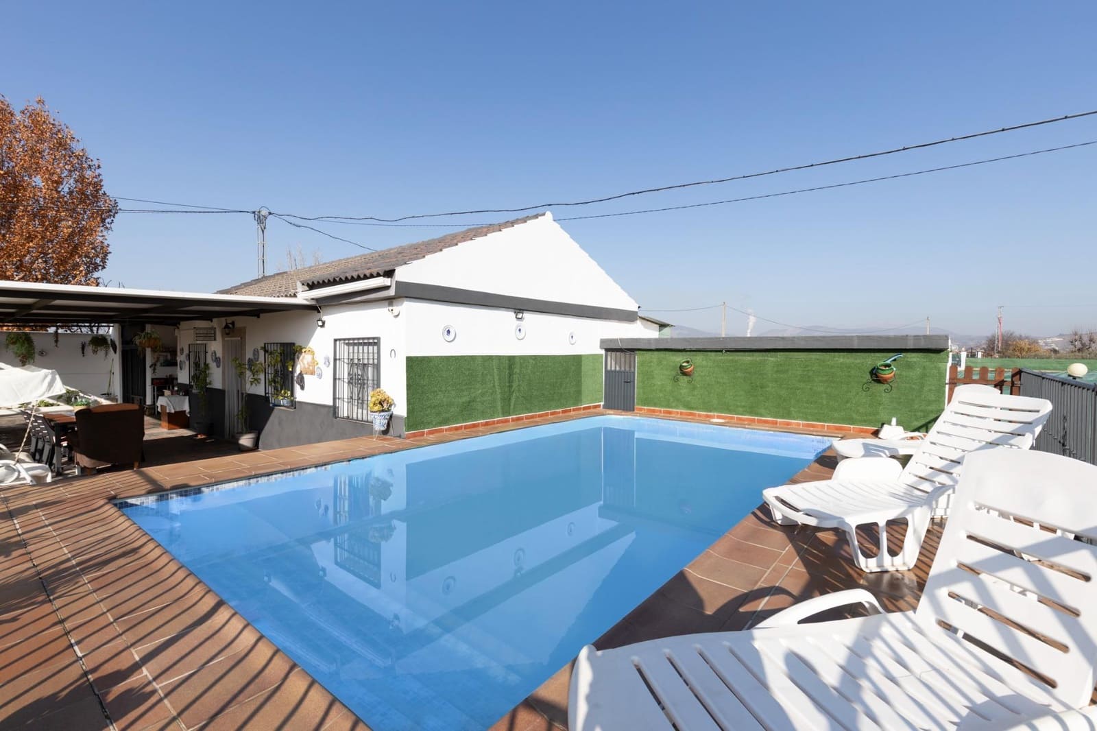 3 bedroom Finca/Country House for sale in Santa Fe with pool garage - € 199,000 (Ref: 9474341)