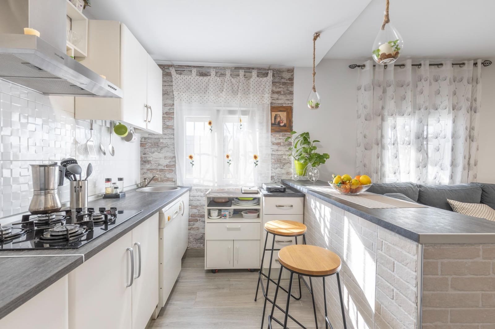 3 bedroom Finca/Country House for sale in Santa Fe with pool garage - € 199,000 (Ref: 9474341)