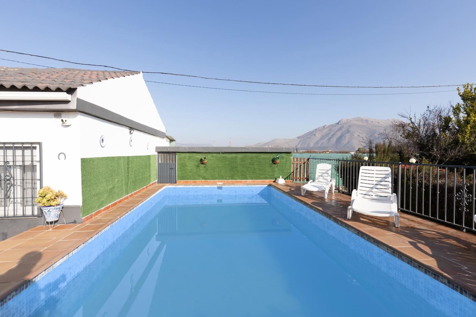 3 bedroom Finca/Country House for sale in Santa Fe with pool garage - € 199,000 (Ref: 9474341)