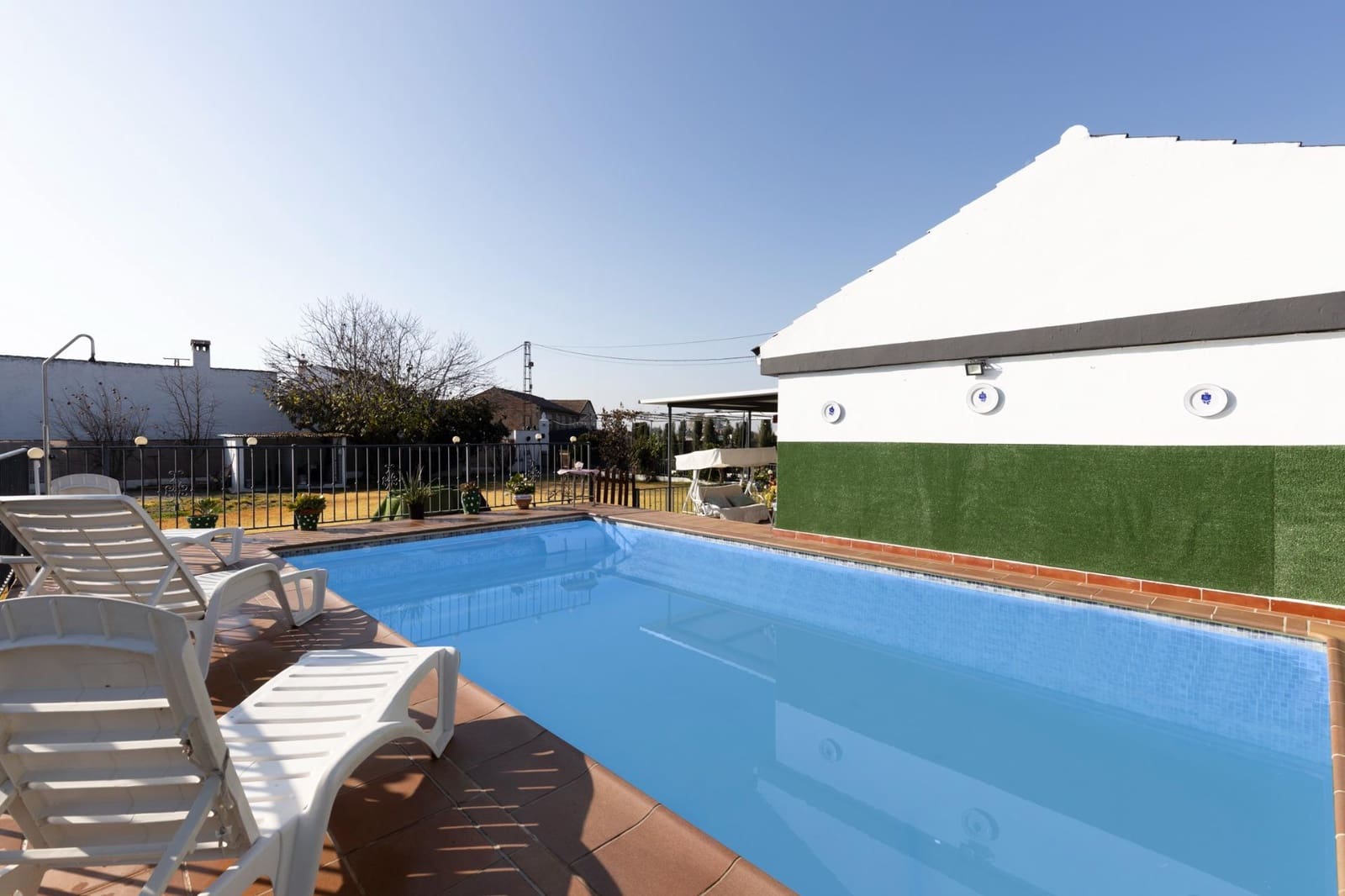 3 bedroom Finca/Country House for sale in Santa Fe with pool garage - € 199,000 (Ref: 9474341)