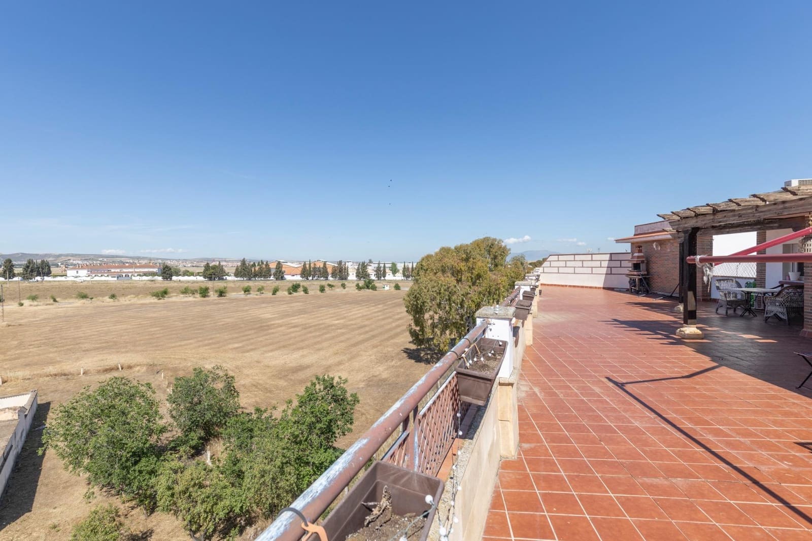 2 slaapkamer Penthouse te koop in Armilla - € 250.000 (Ref: 9474342)