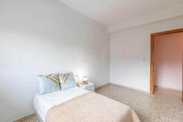 4 Zimmer Wohnung zu verkaufen in Santa Fe - 104.900 € (Ref: 9474343)