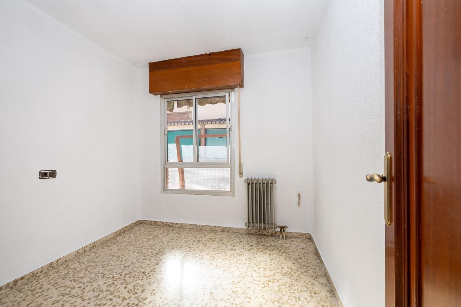 3 sovrum Lägenhet till salu i Granada stad - 244 000 € (Ref: 9474344)