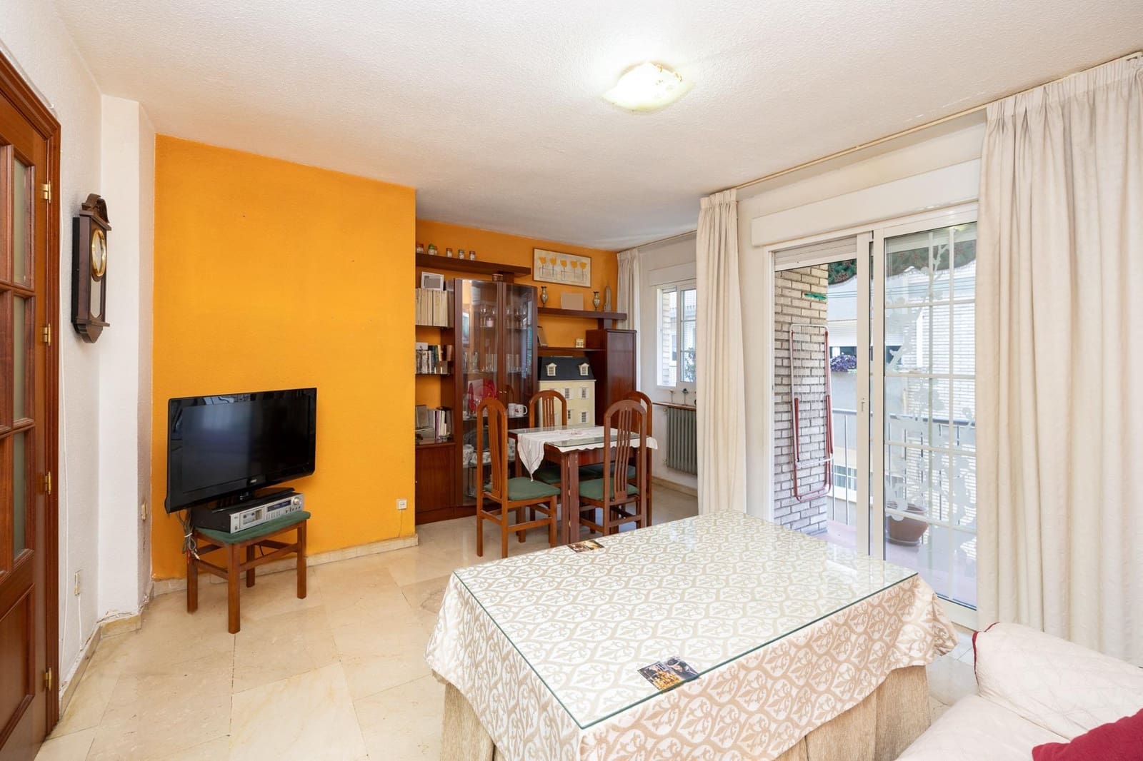 3 bedroom Flat for sale in Granada city - € 350,000 (Ref: 9482156)