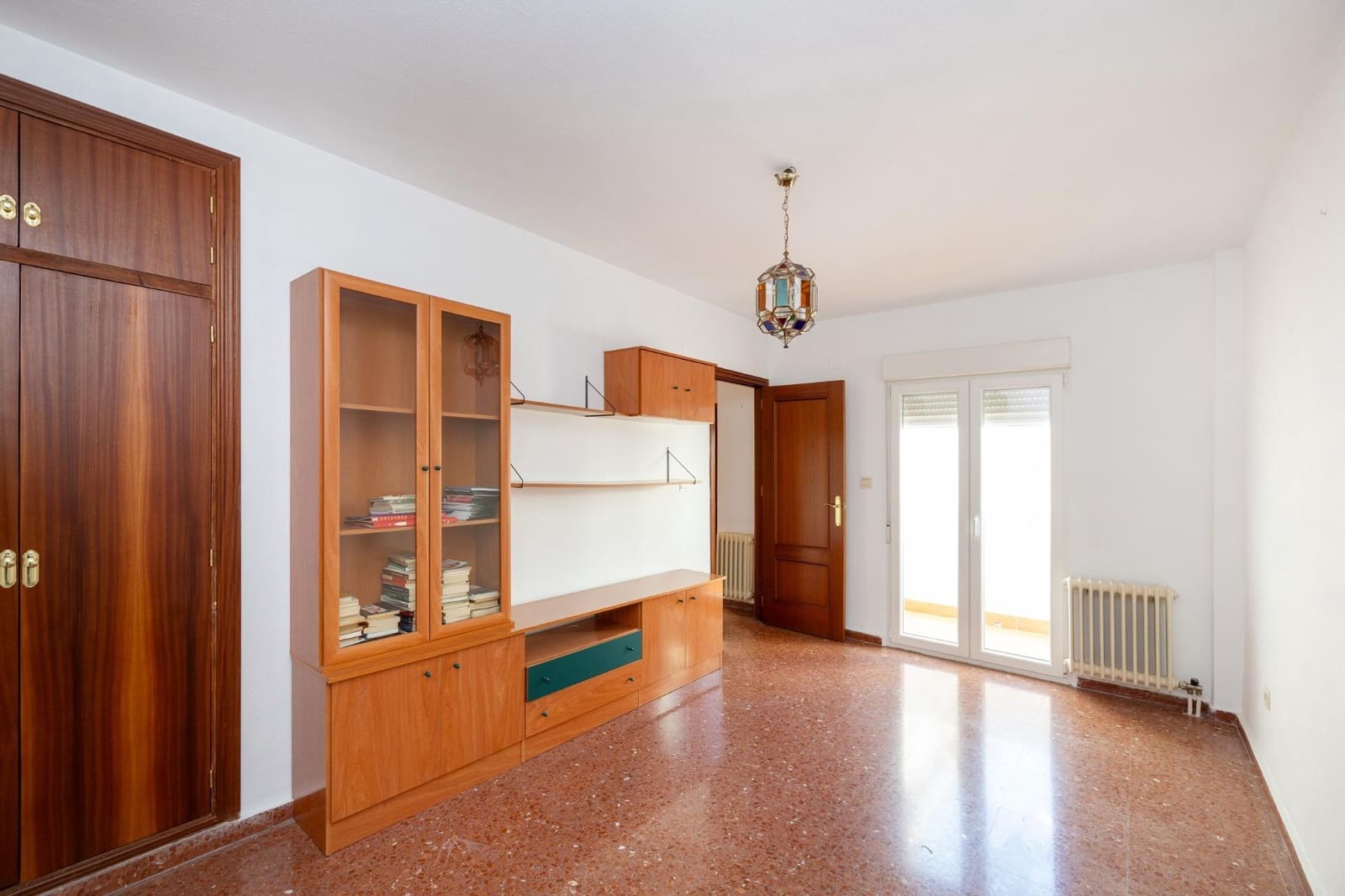 4 bedroom Terraced Villa for sale in Maracena with garage - € 260,000 (Ref: 9482157)