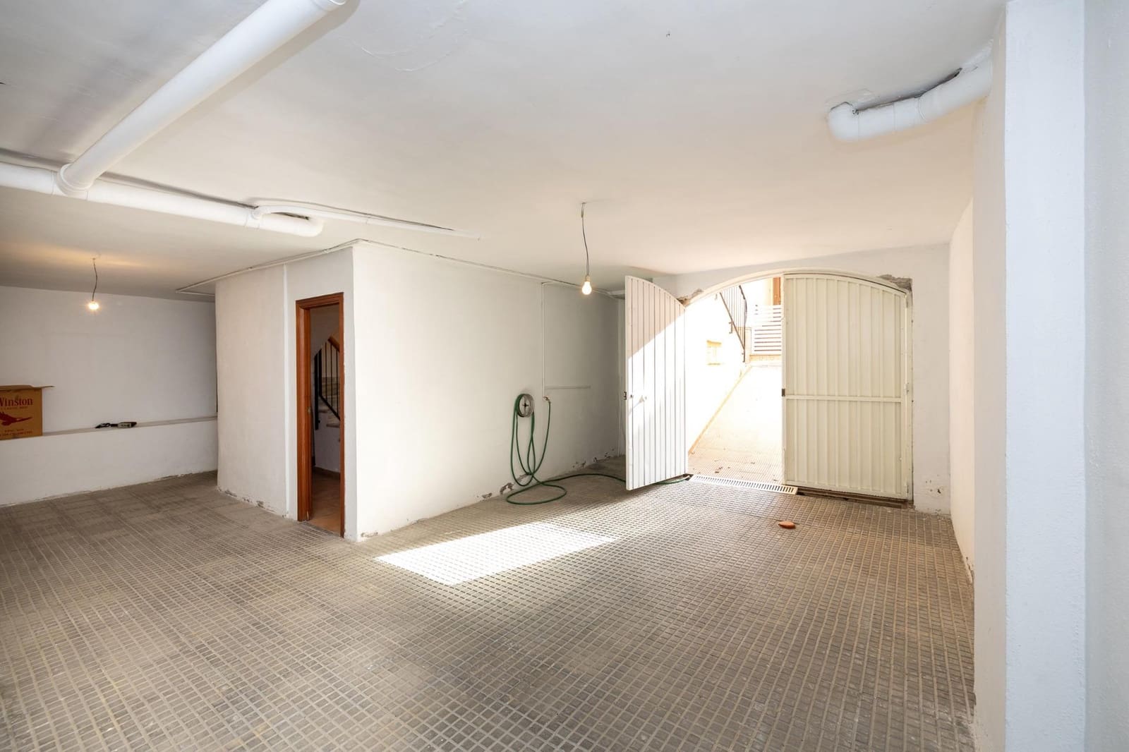 4 bedroom Terraced Villa for sale in Maracena with garage - € 260,000 (Ref: 9482157)